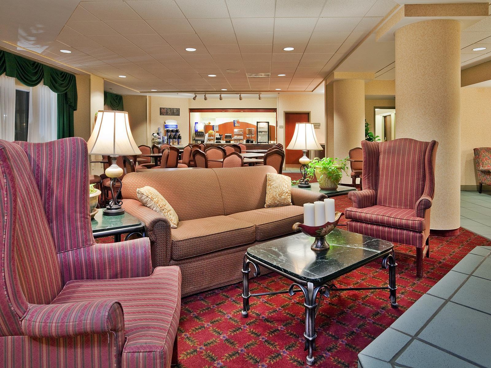 Holiday Inn Express Greenville By Ihg Ngoại thất bức ảnh