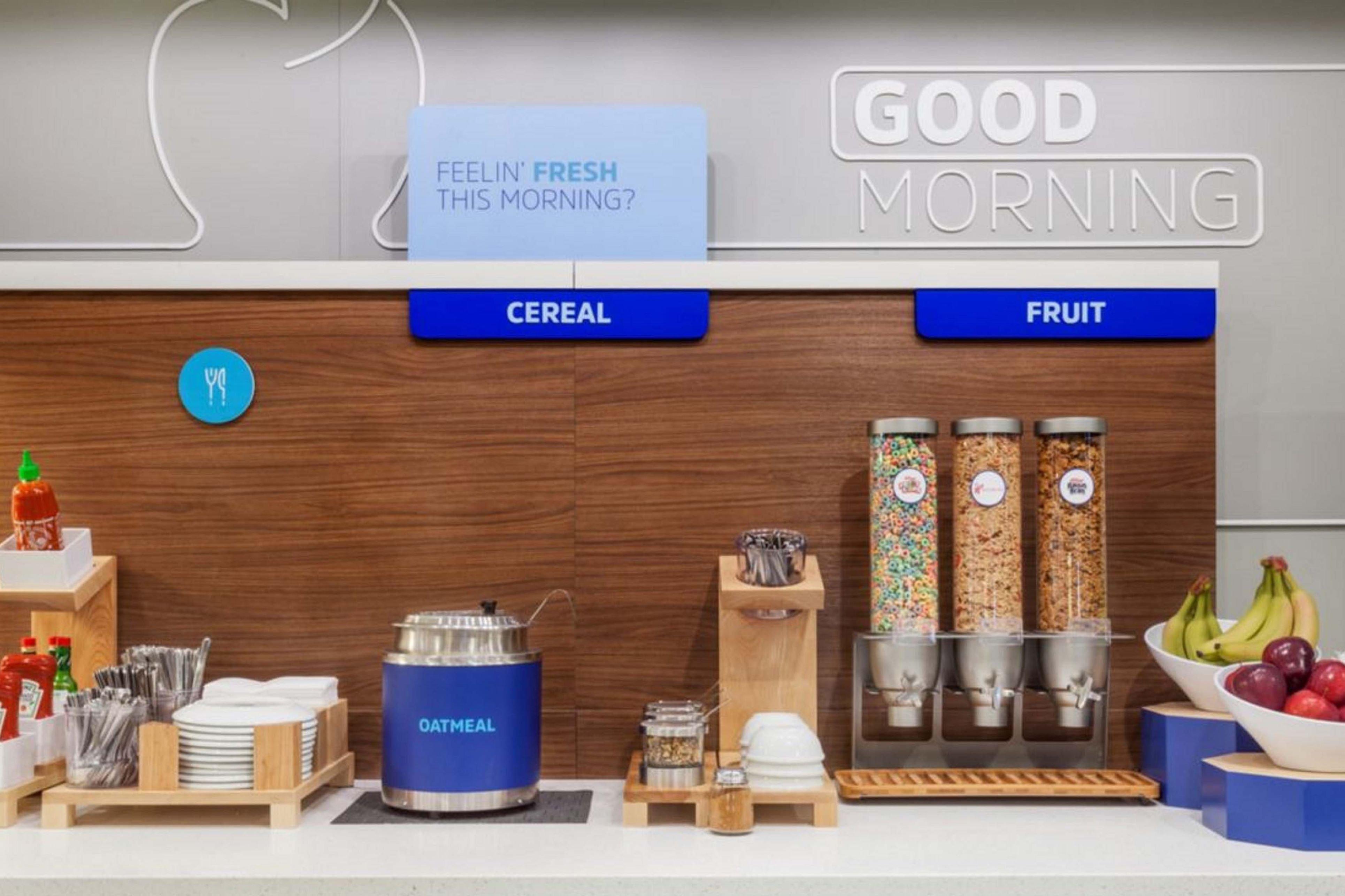 Holiday Inn Express Greenville By Ihg Ngoại thất bức ảnh