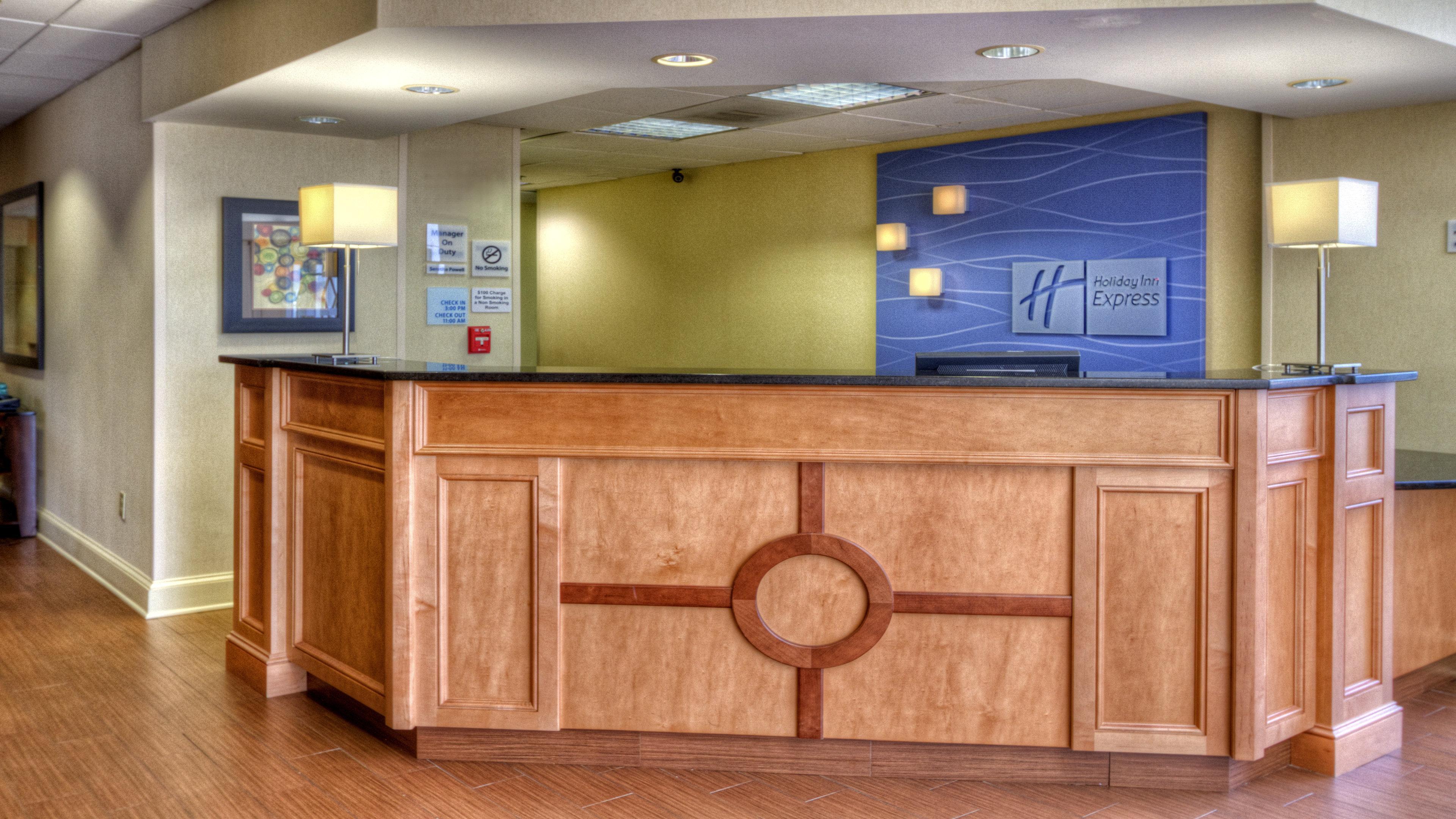 Holiday Inn Express Greenville By Ihg Ngoại thất bức ảnh